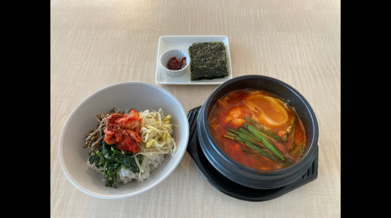 B 6868 Hangout Cafeのランチ