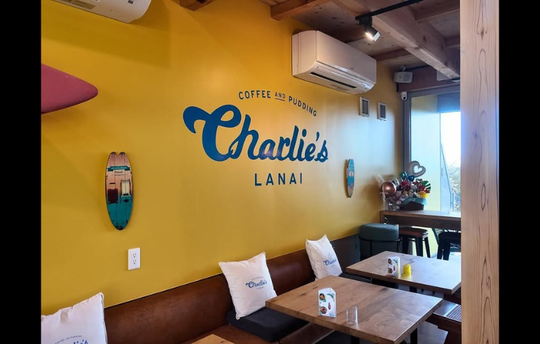 Charlie's Lanaiの店内