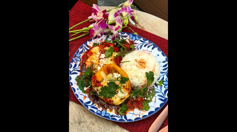 EL RINCON DE MEXICOLAのメキシコ料理のプレート