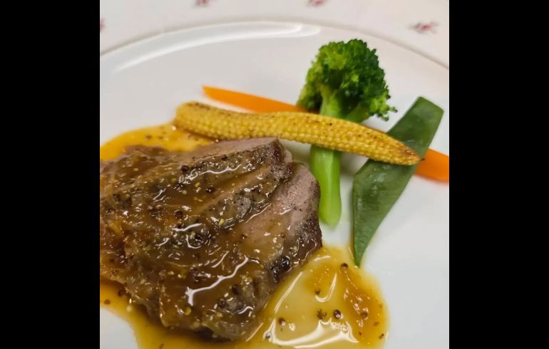 ビストロ・プロヴァンス軽井沢の肉料理