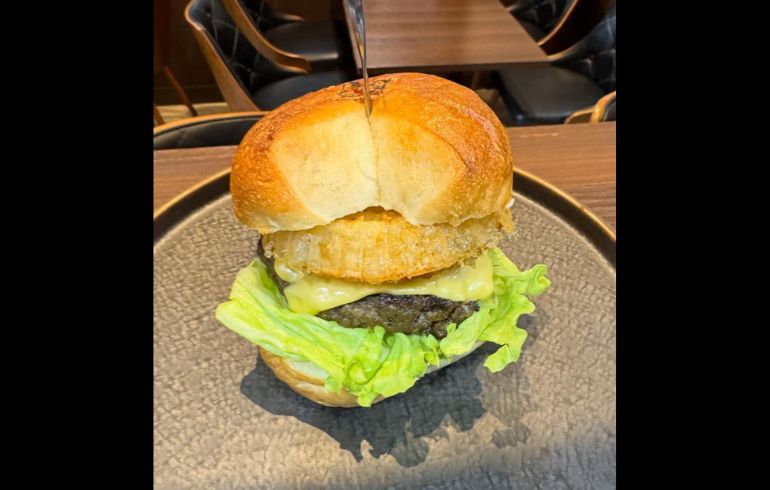 コーギーバンズバーガーのハンバーガー