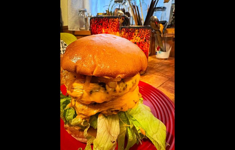 DogCafe Oliveのバーガー