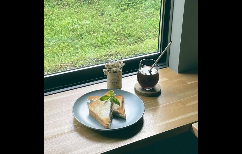 KiliKili Coffee Roaster Nasuのサンドイッチとアイスコーヒー