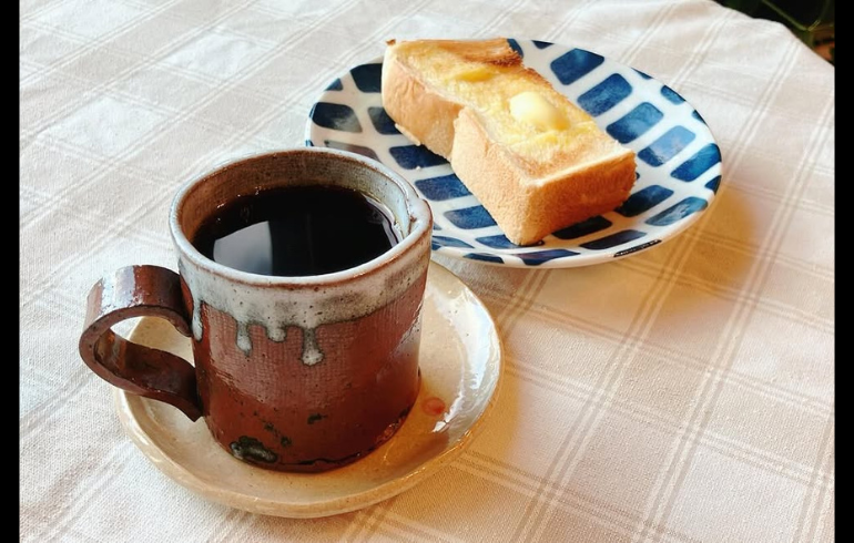 喫茶わおんのトーストとコーヒー