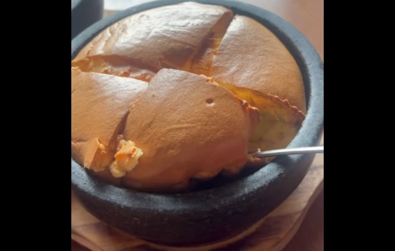 六軒村しふぉんの石焼きシフォンケーキ